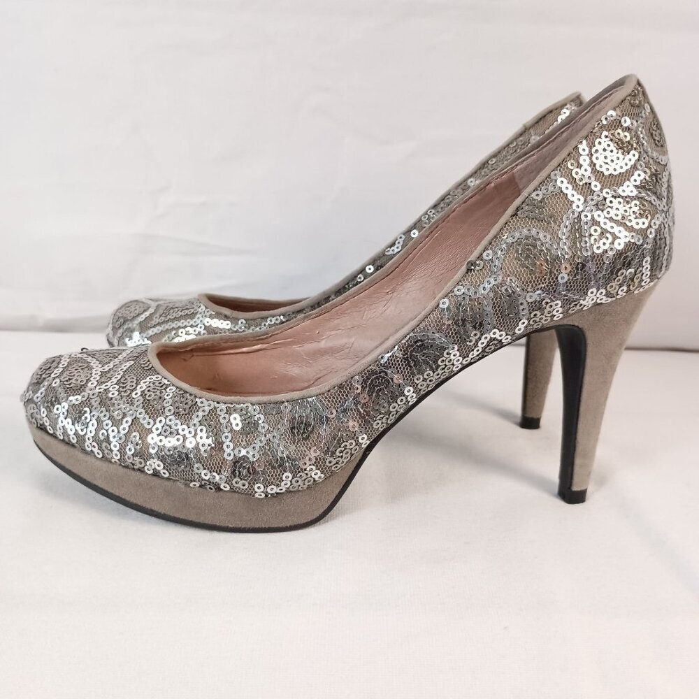 Vince Camuto Silver Sequin Platform Heels Women Size 5.5 Prom Formal - Picture 3 of 9